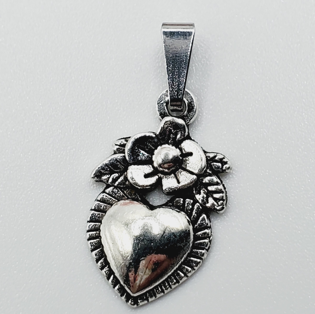 Heart & Flower Silver Necklace Bracelet Pendant Charm Handmade New 2 For 20.00